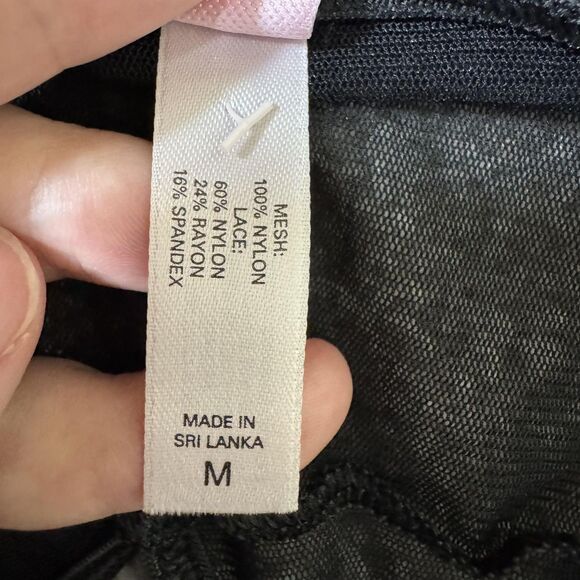 Vintage Victorias Secret Shirt Womens Medium Black Lace Cami Top Sexy Y2K - Picture 10 of 13